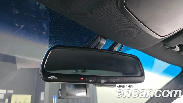 Hyundai Genesis 2012 — фото 15