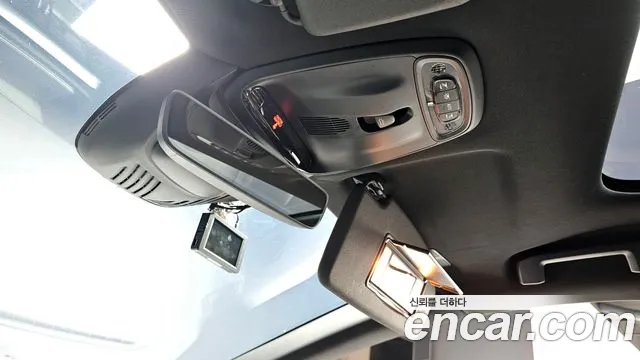 Volvo V40 2015 — фото 18