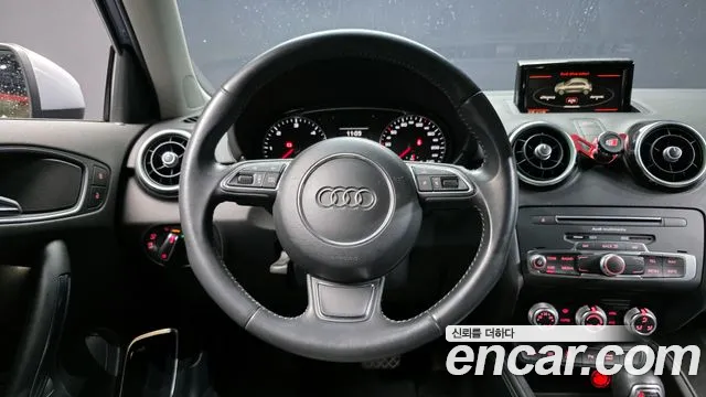 Audi A1 2015 — фото 13