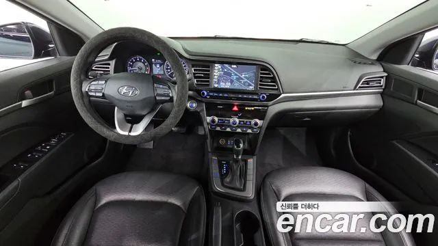 Hyundai AVANTE 2019 — фото 7