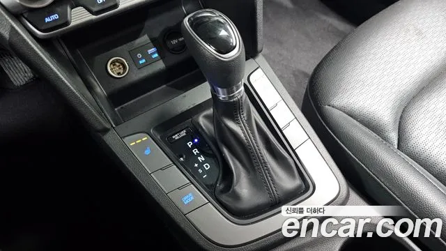 Hyundai AVANTE 2019 — фото 9