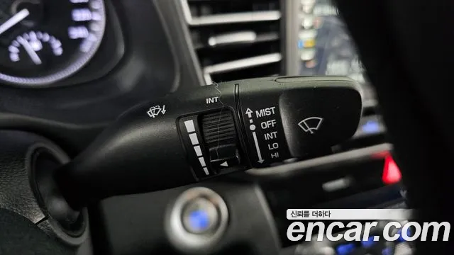 Hyundai AVANTE 2019 — фото 19