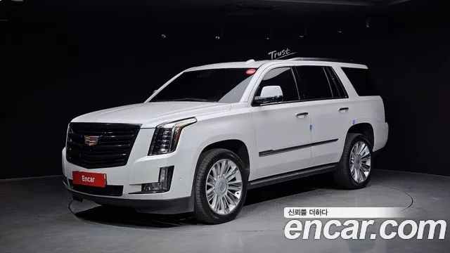 Cadillac Escalade 2019 — фото 1
