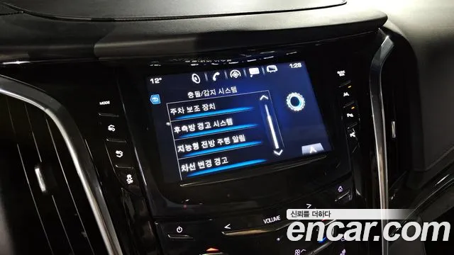 Cadillac Escalade 2019 — фото 15