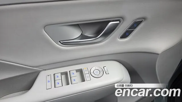 Hyundai Kona 2024 — фото 17