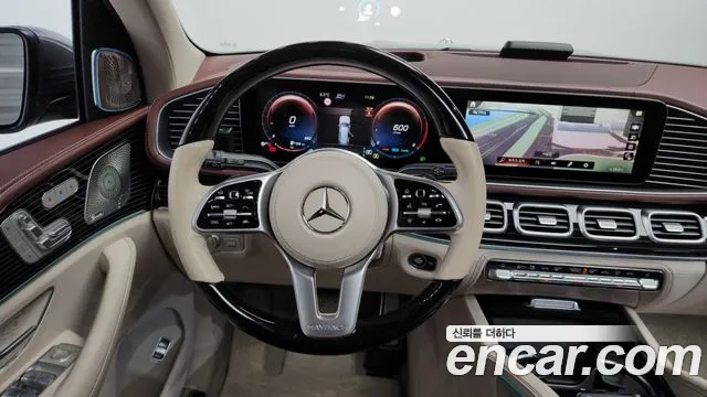 Mercedes-Benz GLS-Class 2023 — фото 13