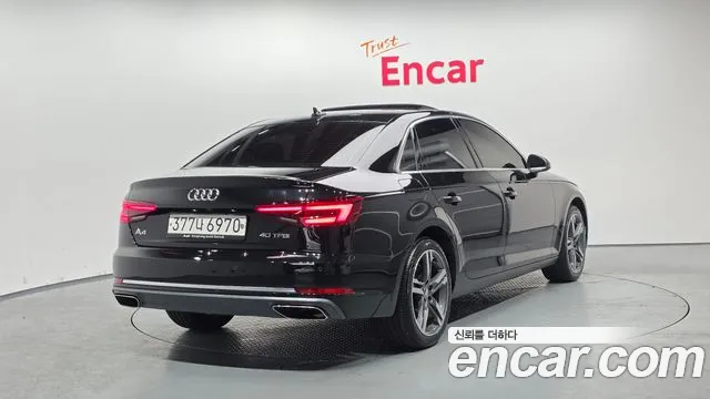 Audi A4 2019 — фото 2