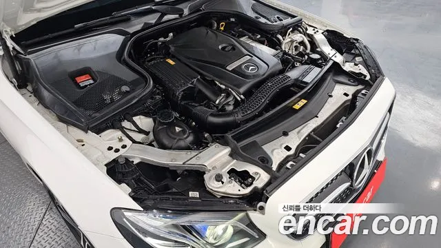 Mercedes-Benz E-Class 2018 — фото 6