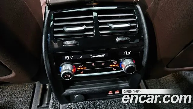 BMW Gran Turismo 2023 — фото 17