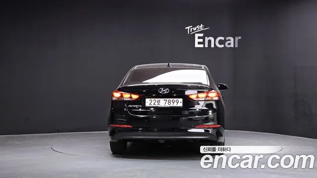 Hyundai AVANTE 2017 — фото 4