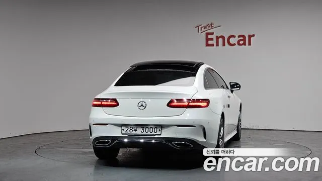 Mercedes-Benz E-Class 2017 — фото 3