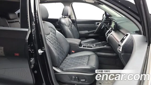 Kia Sorento 2022 — фото 11