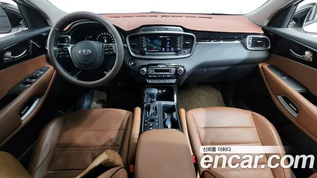 Kia Sorento 2018 — фото 6