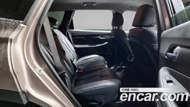 Hyundai Santafe 2020 — фото 12
