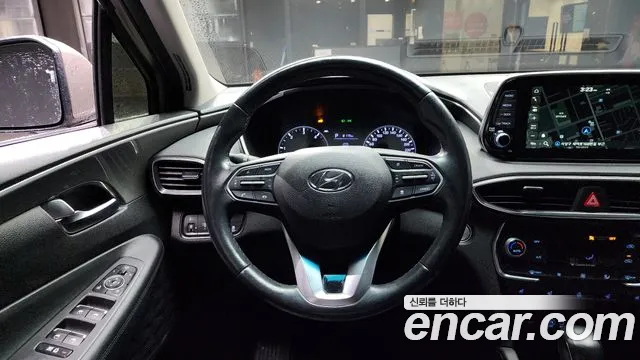 Hyundai Santafe 2020 — фото 14