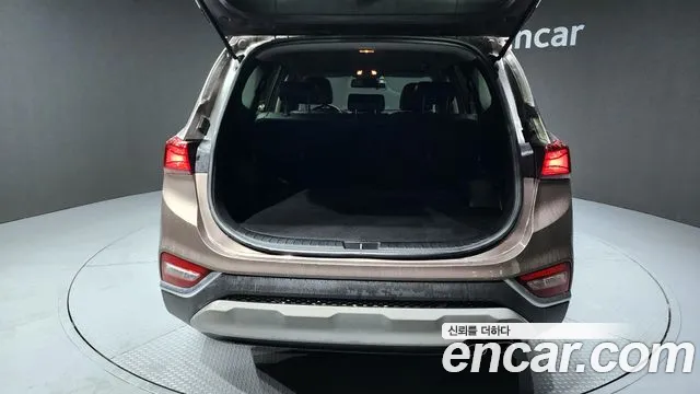 Hyundai Santafe 2020 — фото 20