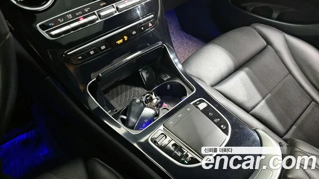 Mercedes-Benz GLC-Class 2021 — фото 16