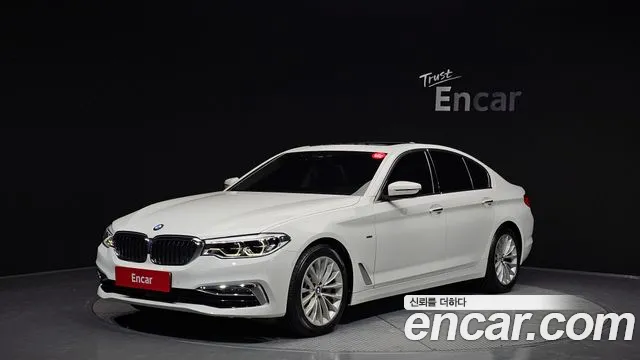 BMW 5-Series 2018 — фото 1