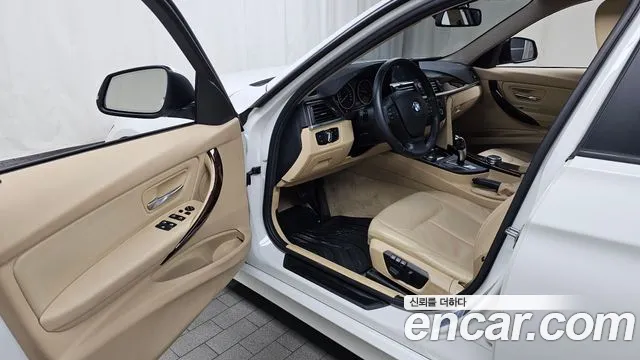 BMW 3-Series 2015 — фото 10