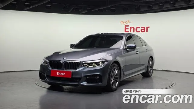 BMW 5-Series 2018 — фото 1