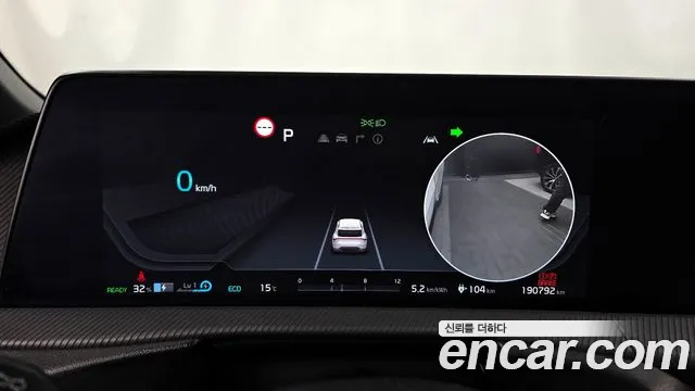Kia EV6 2023 — фото 8