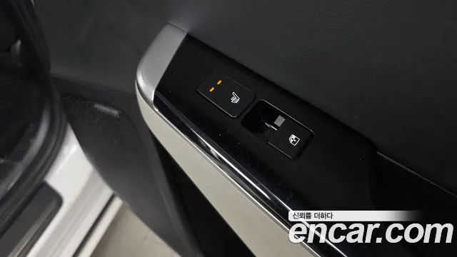 Kia EV6 2023 — фото 19