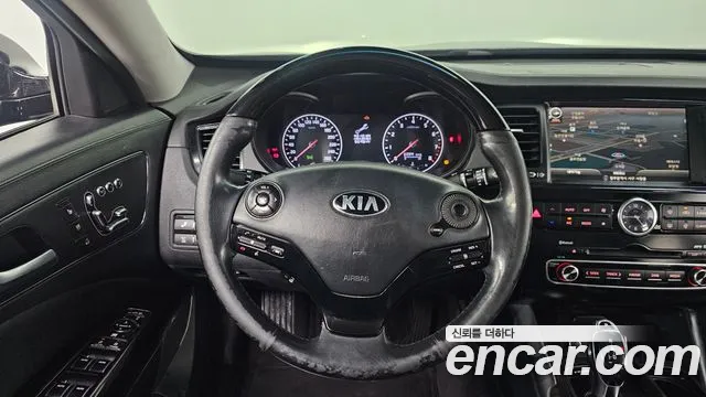 Kia K9 2013 — фото 14