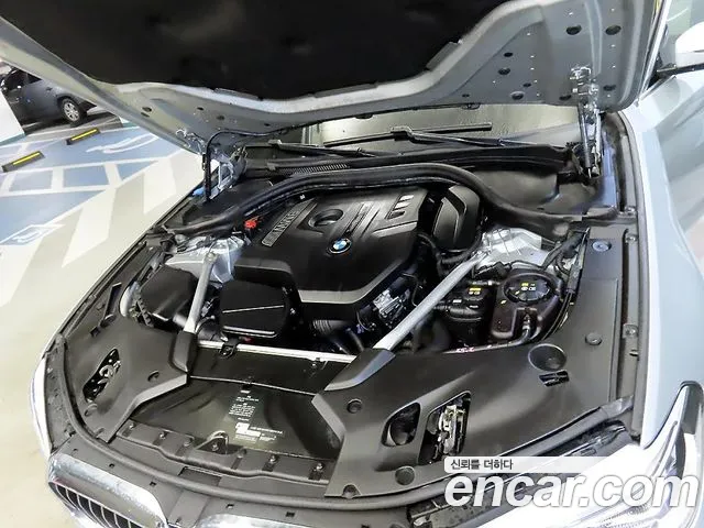 BMW 5-Series 2018 — фото 19