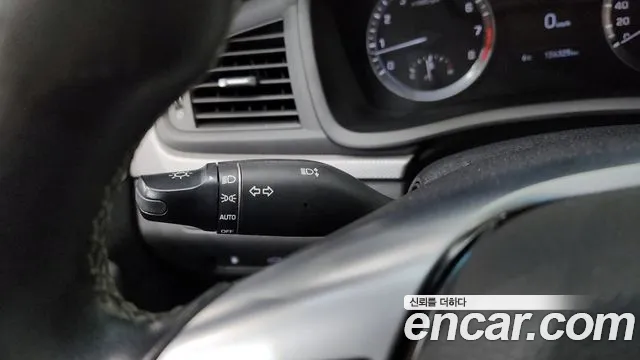 Hyundai Sonata 2019 — фото 18