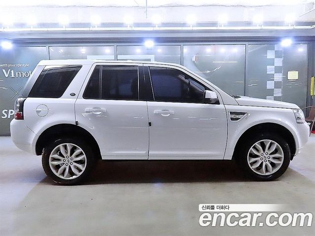 Land Rover Freelander 2013 — фото 3
