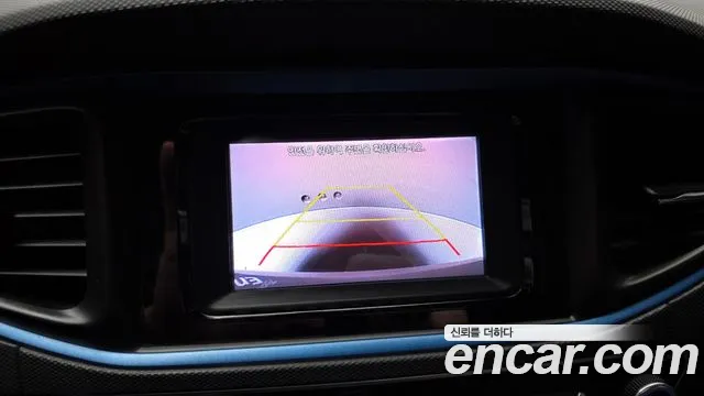 Hyundai Ioniq 2016 — фото 15