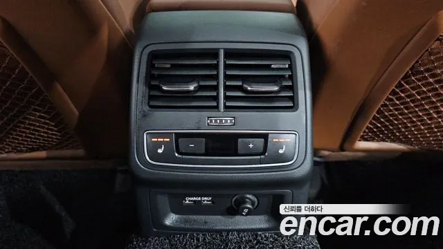 Audi A4 2021 — фото 18