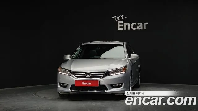 Honda Accord 2015 — фото 3