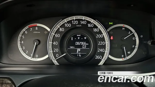 Honda Accord 2015 — фото 8