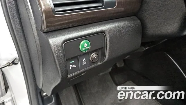 Honda Accord 2015 — фото 18