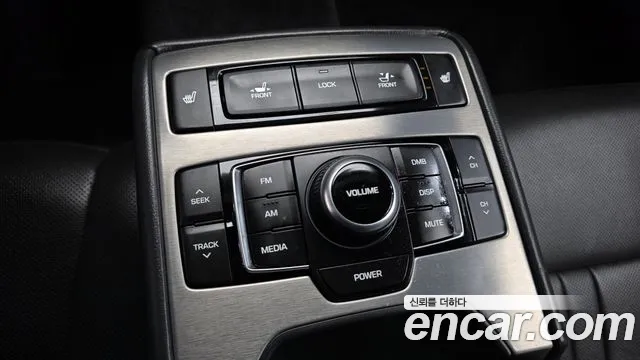 Hyundai Genesis 2015 — фото 16