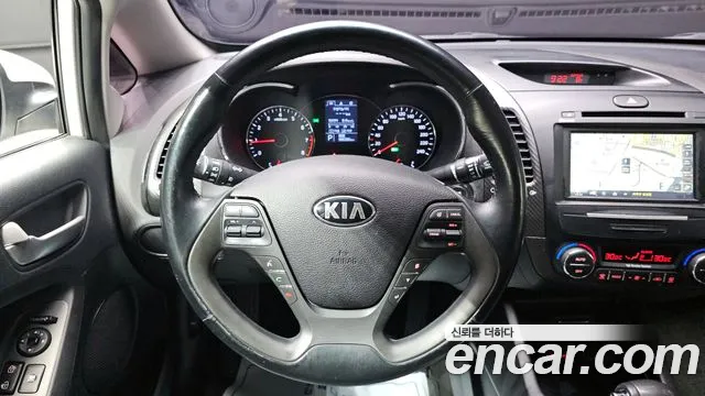 Kia K3 2015 — фото 15