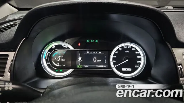 Kia Niro 2018 — фото 8