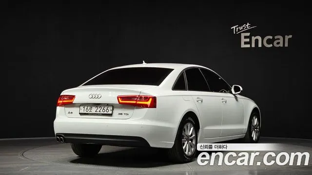 Audi A6 2015 — фото 2
