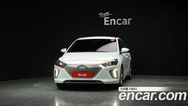 Hyundai Ioniq 2019 — фото 3