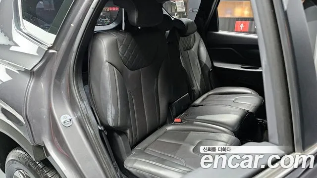 Hyundai Santafe 2021 — фото 12