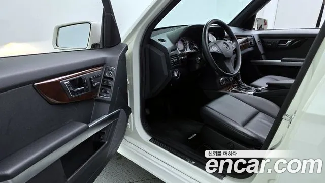 Mercedes-Benz GLK-Class 2011 — фото 11