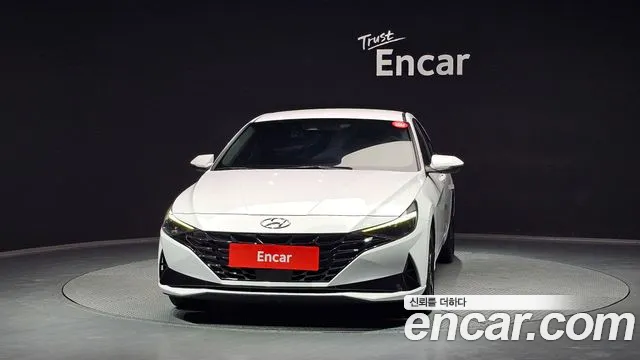Hyundai AVANTE 2022 — фото 3