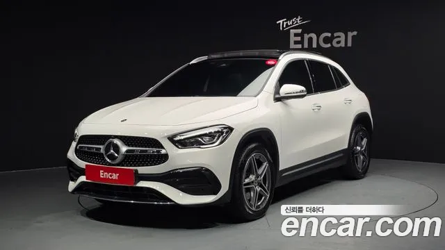 Mercedes-Benz GLA-класс