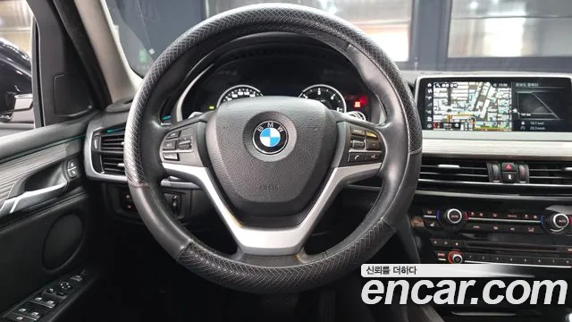 BMW X5 2017 — фото 13
