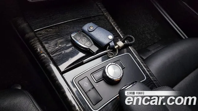 Mercedes-Benz E-Class 2013 — фото 17