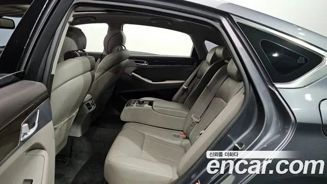 Hyundai Genesis 2016 — фото 12