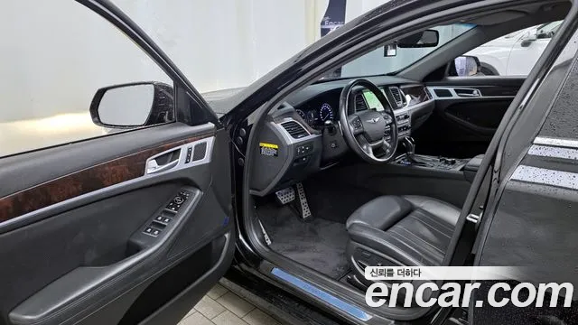 Hyundai Genesis 2015 — фото 10