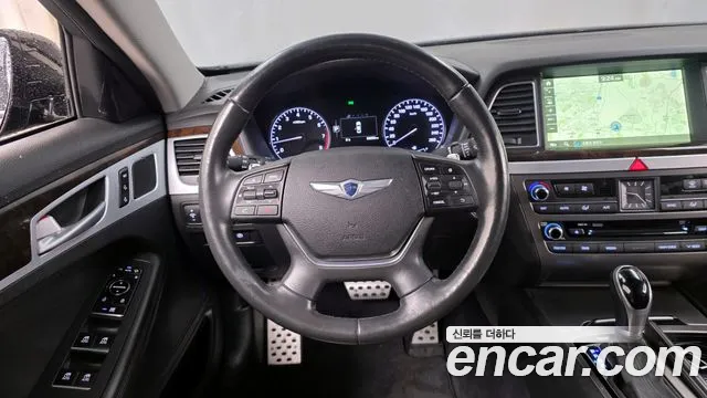 Hyundai Genesis 2015 — фото 13