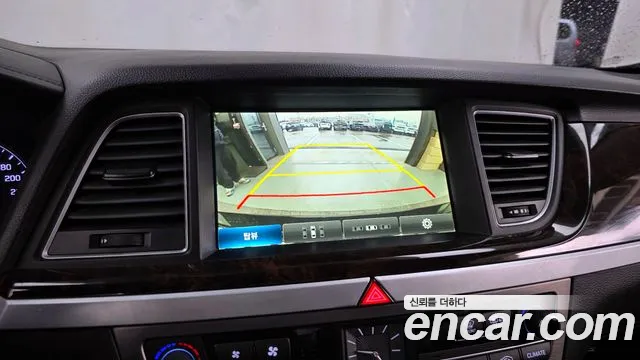 Hyundai Genesis 2015 — фото 15
